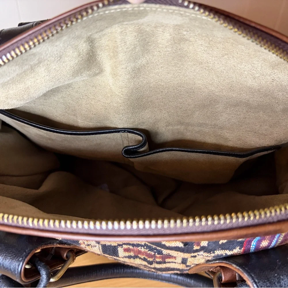 Ikat Patterned Handbag with Shoulder Strap - Picture 5 of 6